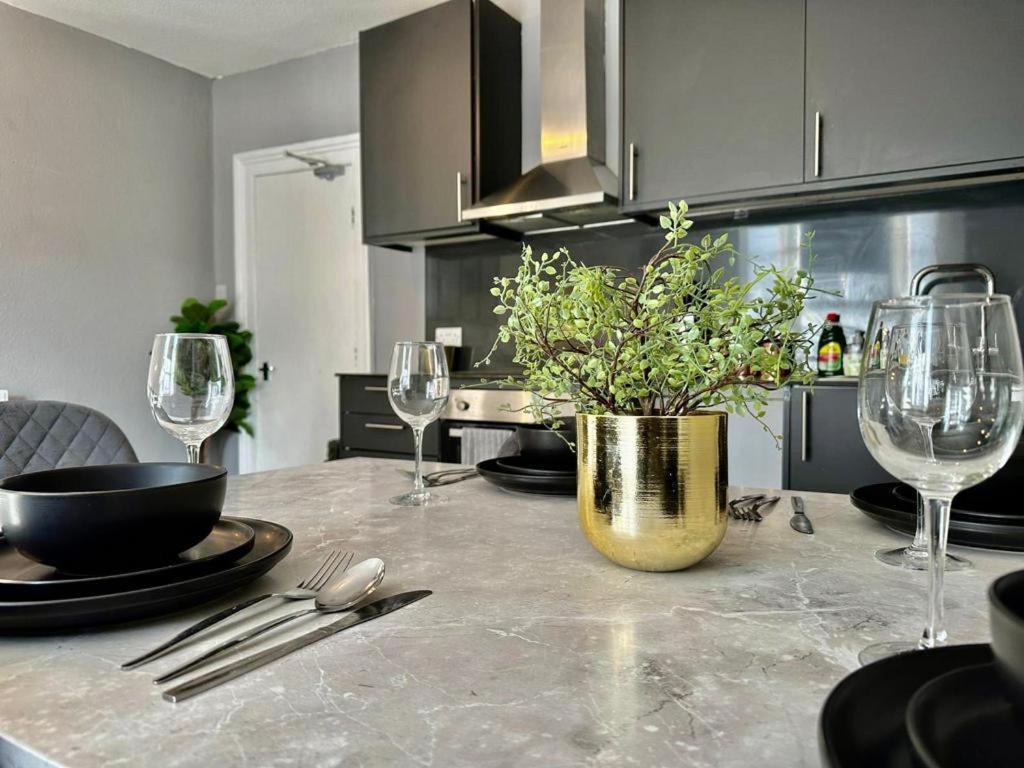 Flash Sale Brighton Train Station 3 Bedroom Flat Bn180Alon Ngoại thất bức ảnh